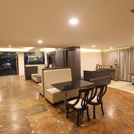 Hotel La Castle เชนไน ภายนอก รูปภาพ