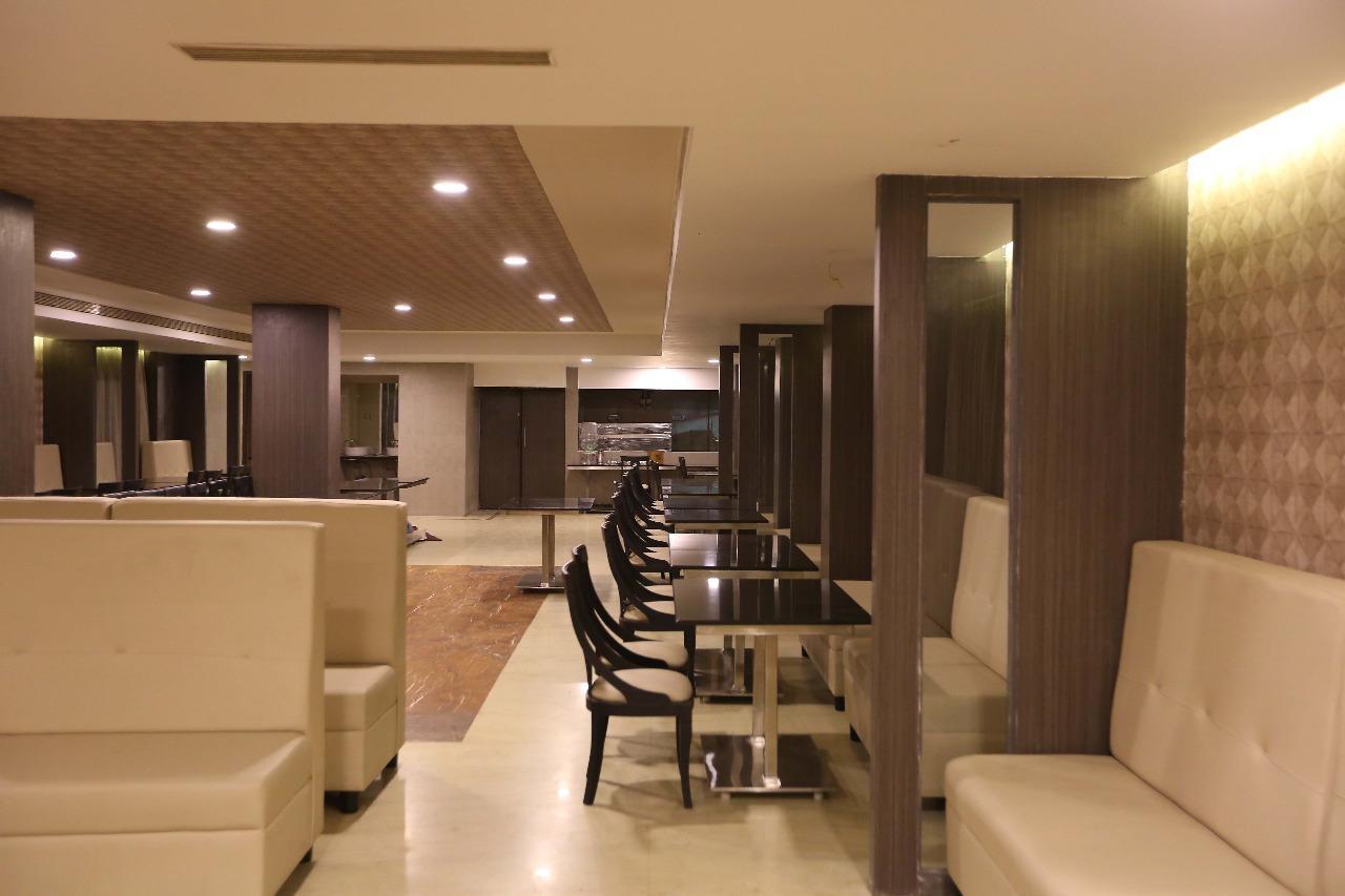 Hotel La Castle เชนไน ภายนอก รูปภาพ